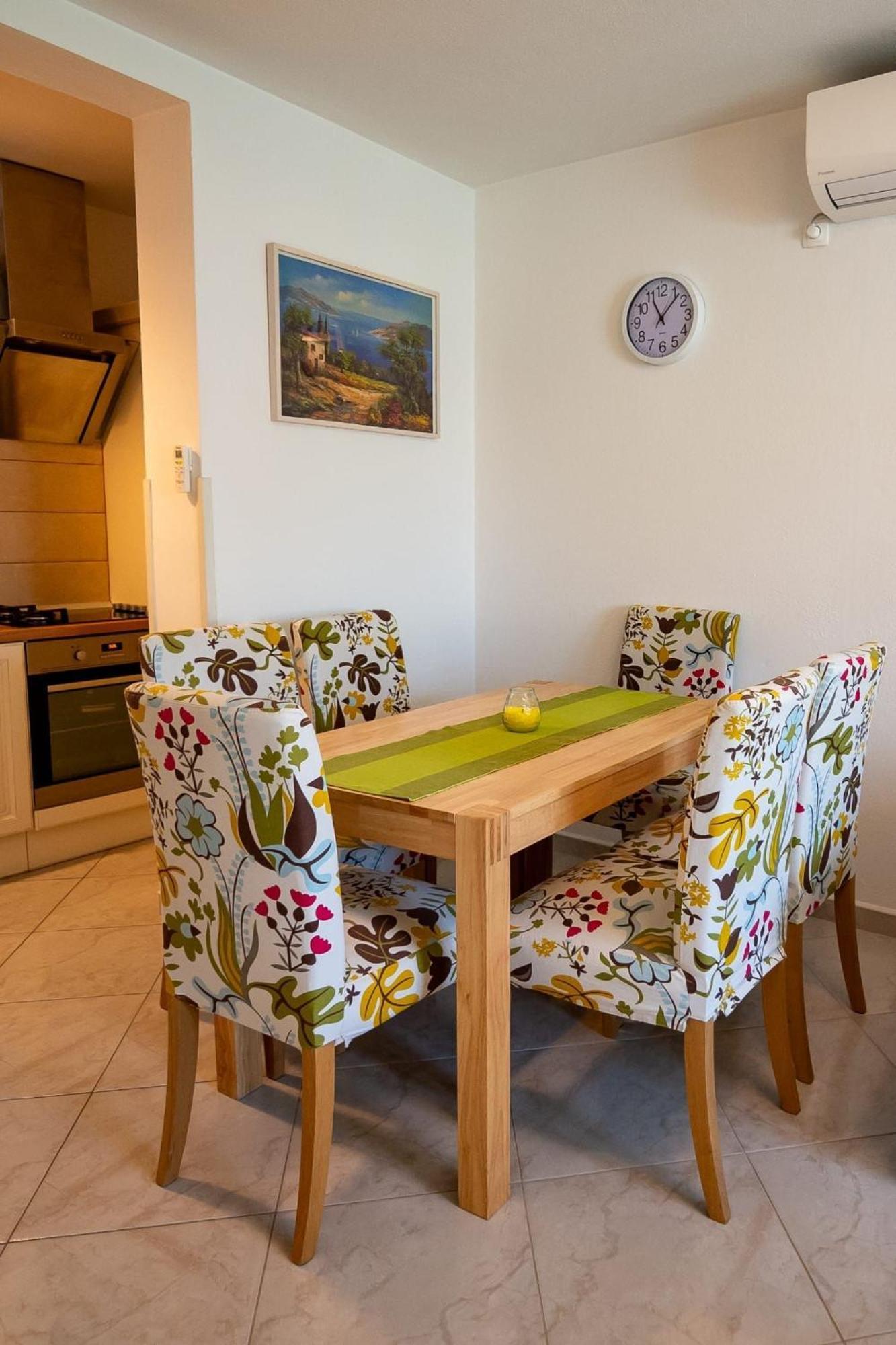 Apartments Kaja Postira Zewnętrze zdjęcie