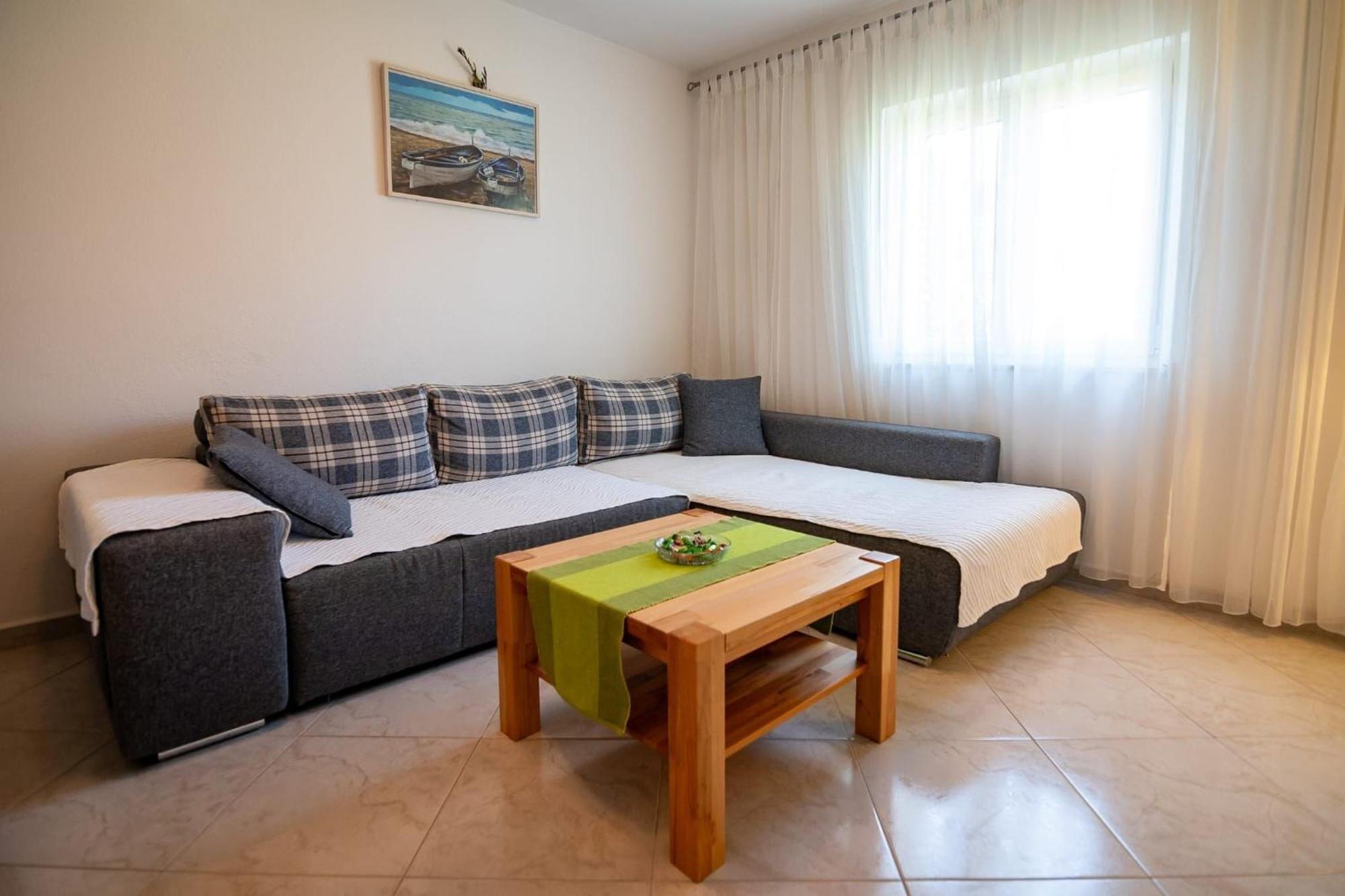 Apartments Kaja Postira Zewnętrze zdjęcie
